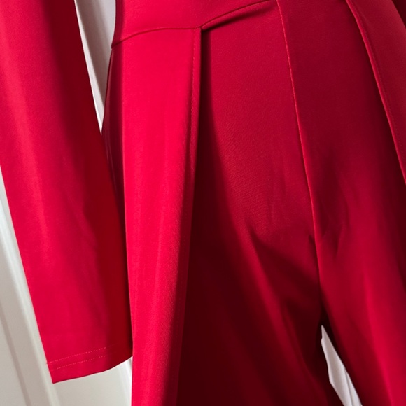 Elegant Red Women's Jumpsuit - Picture 3 of 5